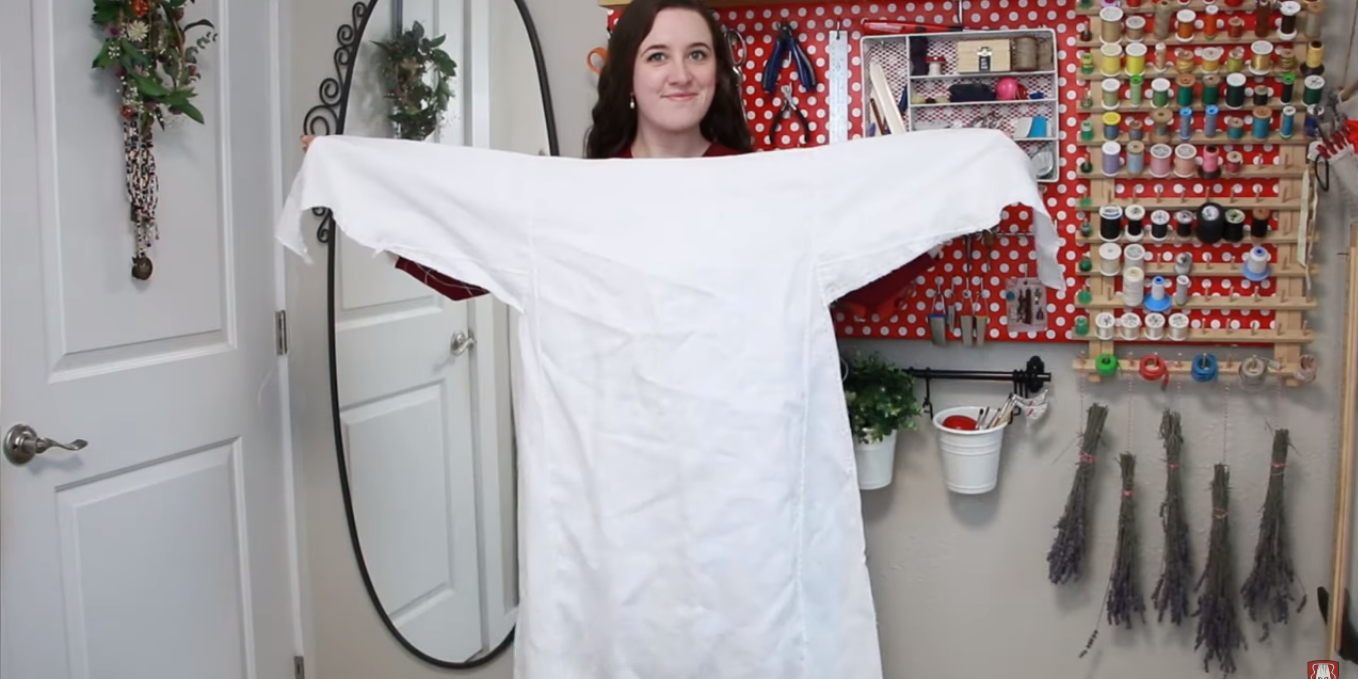 https://ducatus.org/wp-content/uploads/2019/08/Making-Basic-Medieval-Underwear-by-Morgan-Donner-Youtube-1358x679.png
